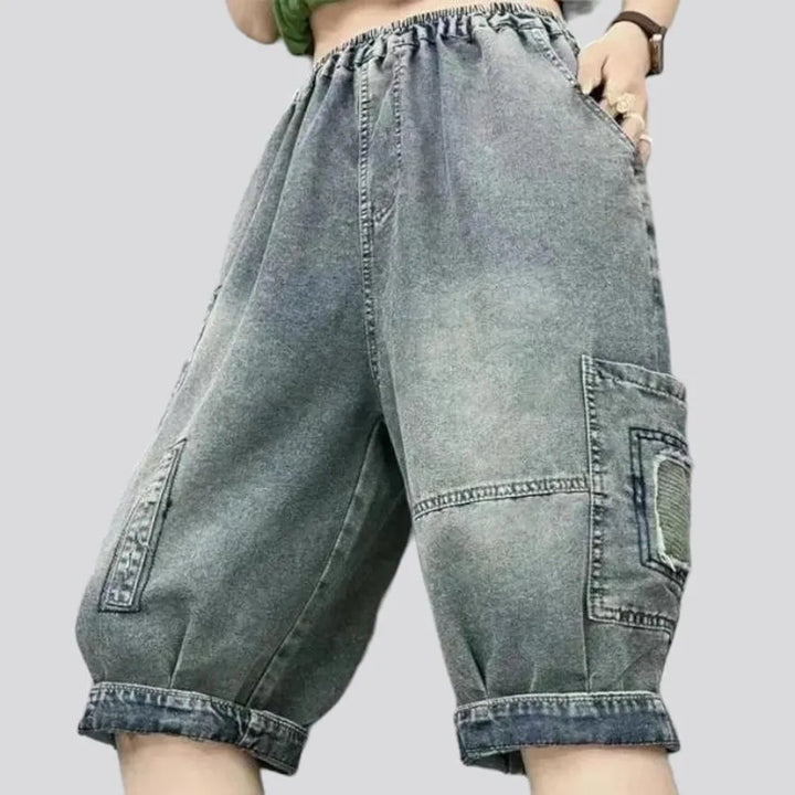 Grey-cast jean shorts
 for women